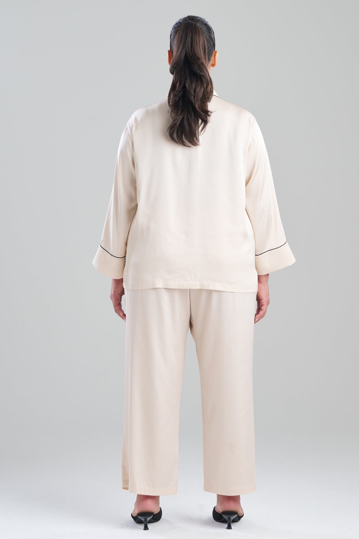 Satin Essentials Notch PJ Set Wheat Natori