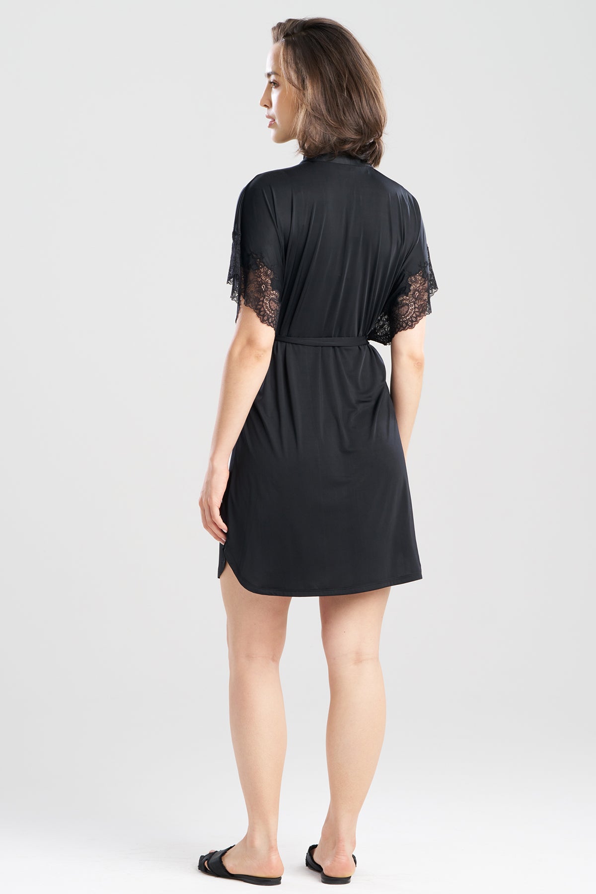 Enchant Short Wrap Black Natori
