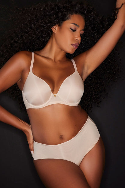 Cloud Comfort Back Smoothing T-Shirt Bra Lt. Mocha Natori