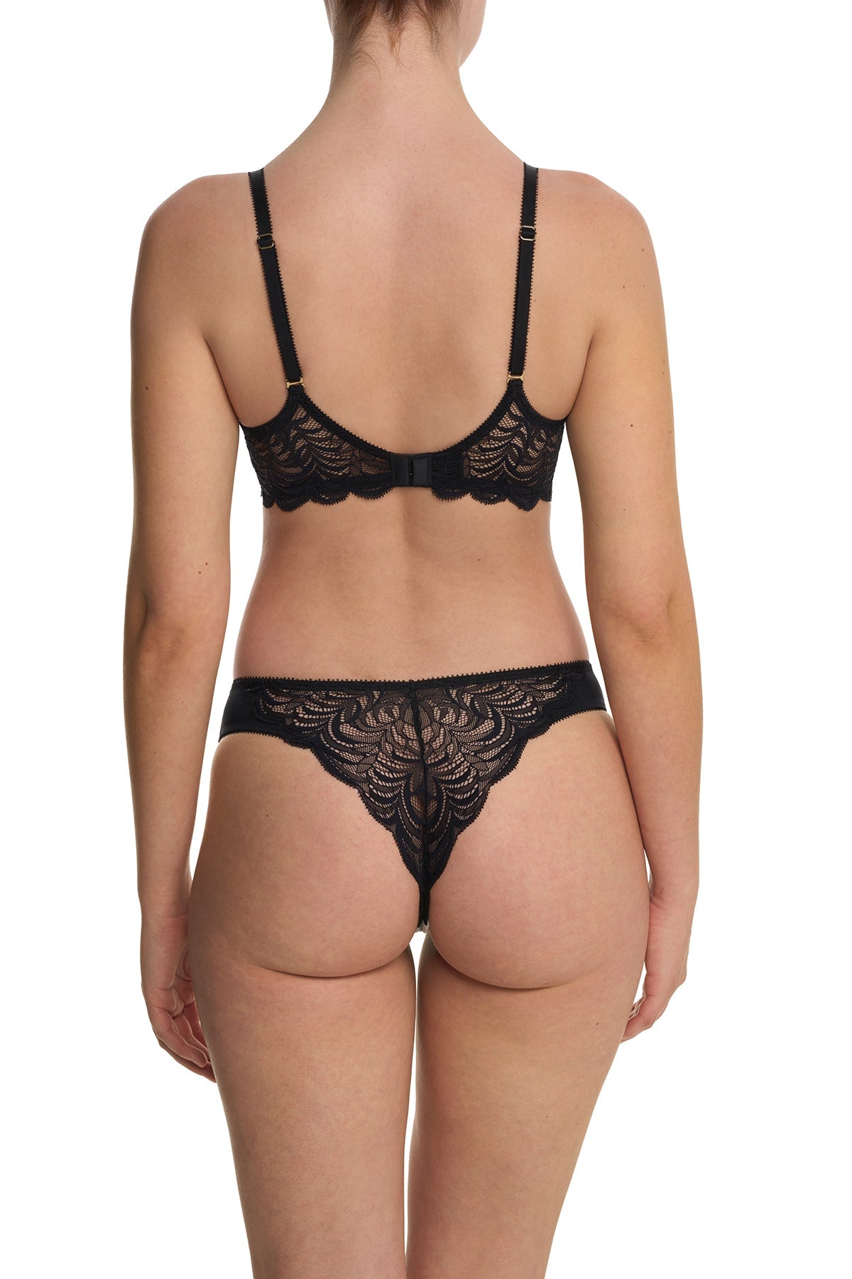 Persuasion Convertible Plunge T-Shirt Bra Black Natori