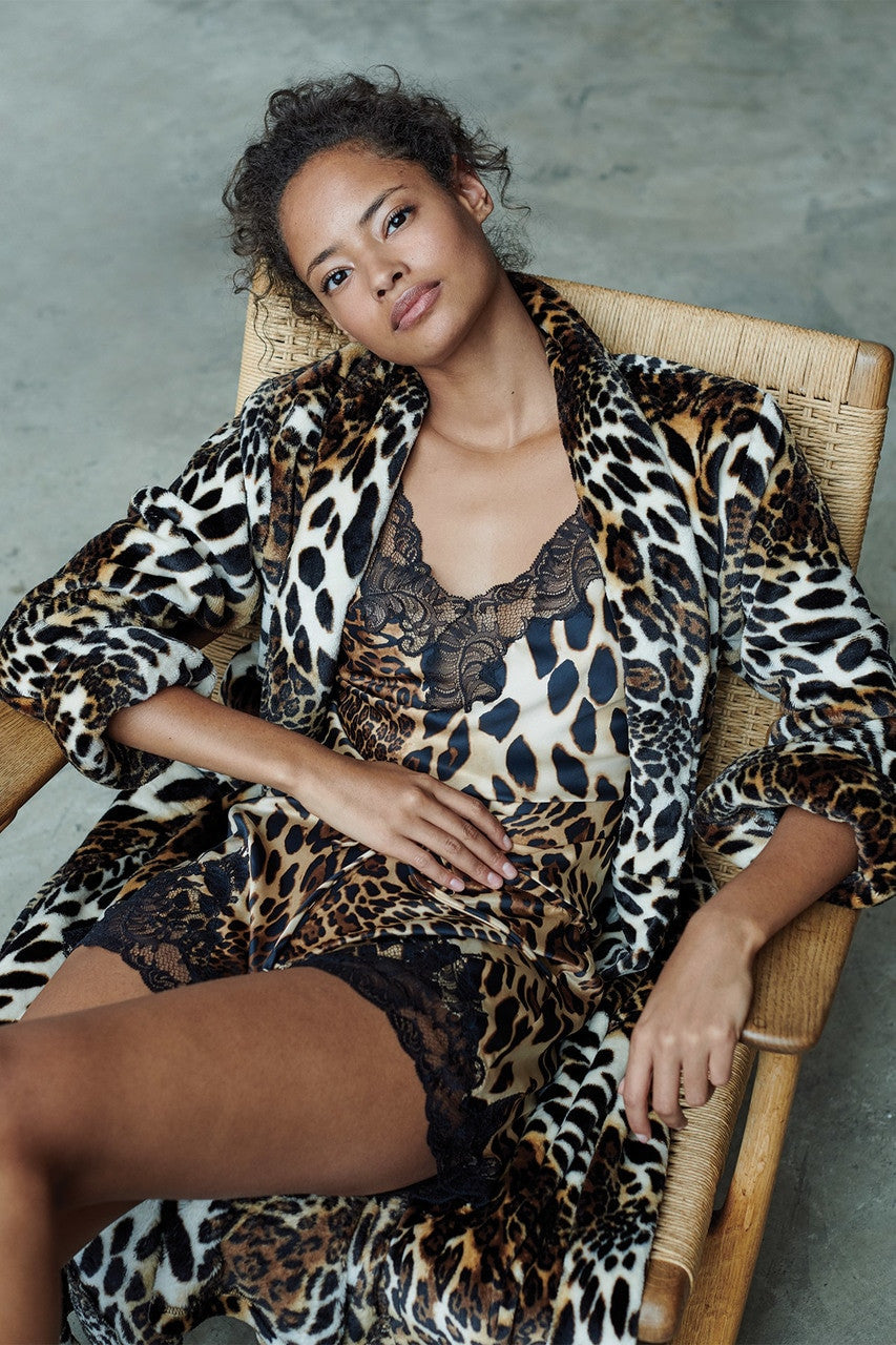 Buy Plush Leopard Robe in Chestnut Online Chestnut Natori