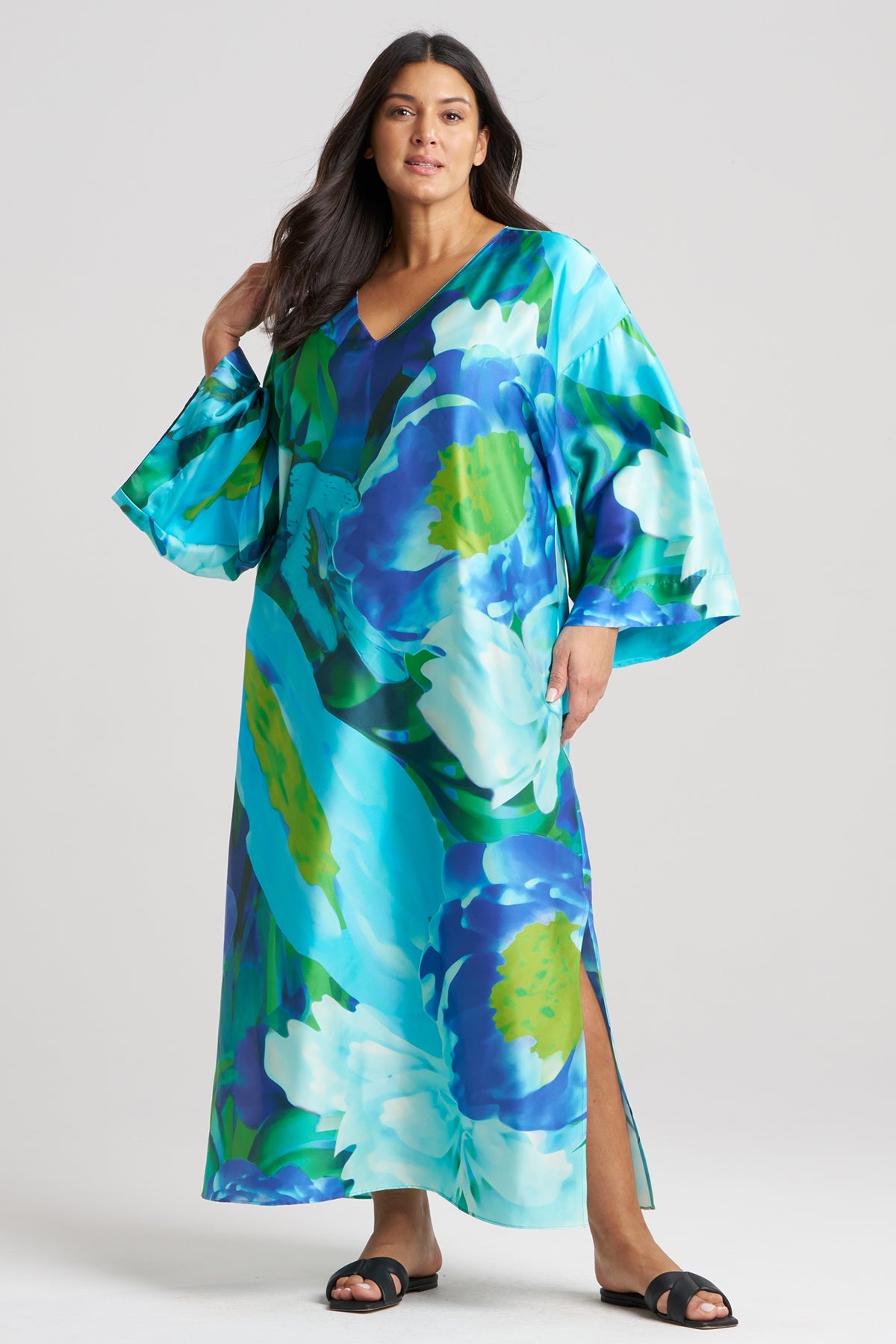 Garbo Caftan Blue Multi Natori