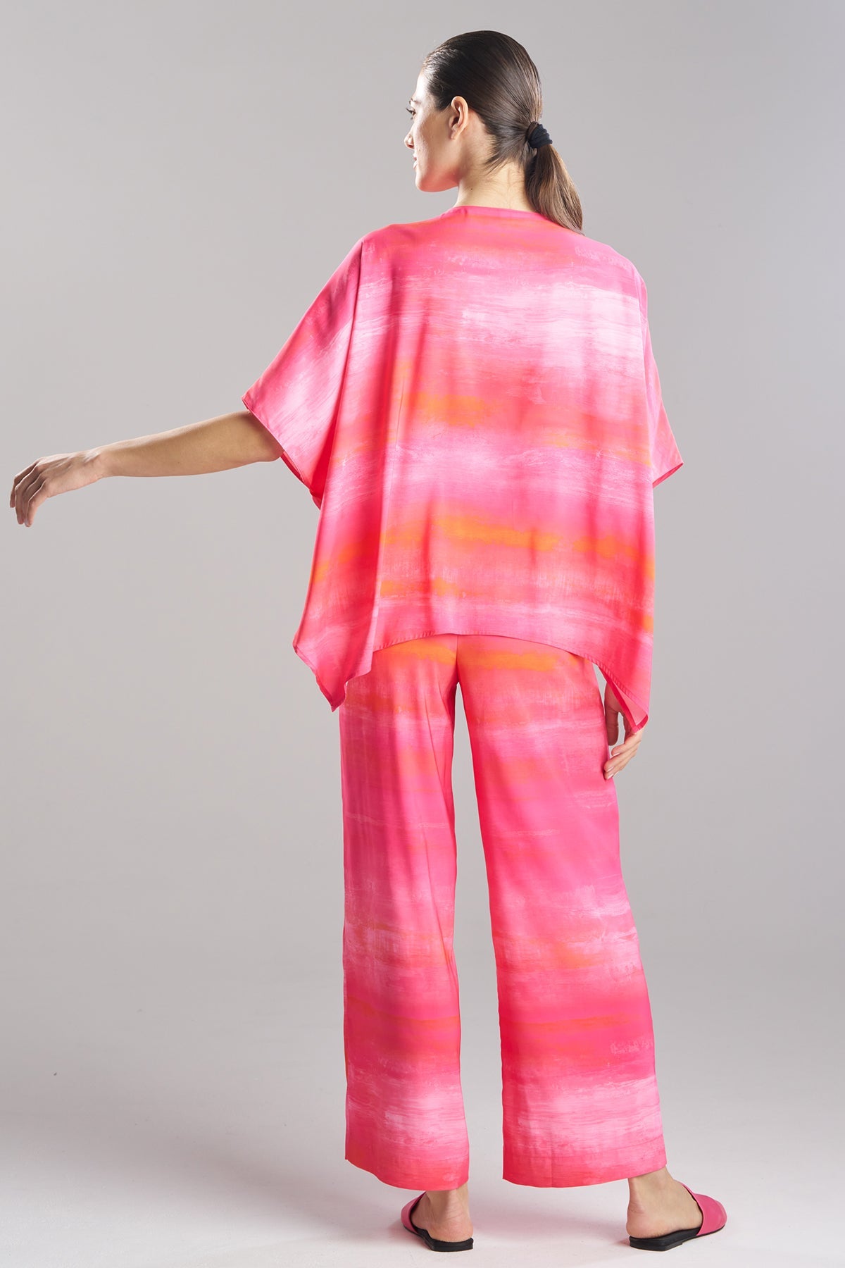 Aurora Printed Satin Caftan Top Pink Poppy Natori