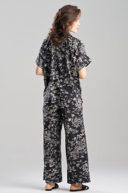 Toile Printed Satin Top Black Natori