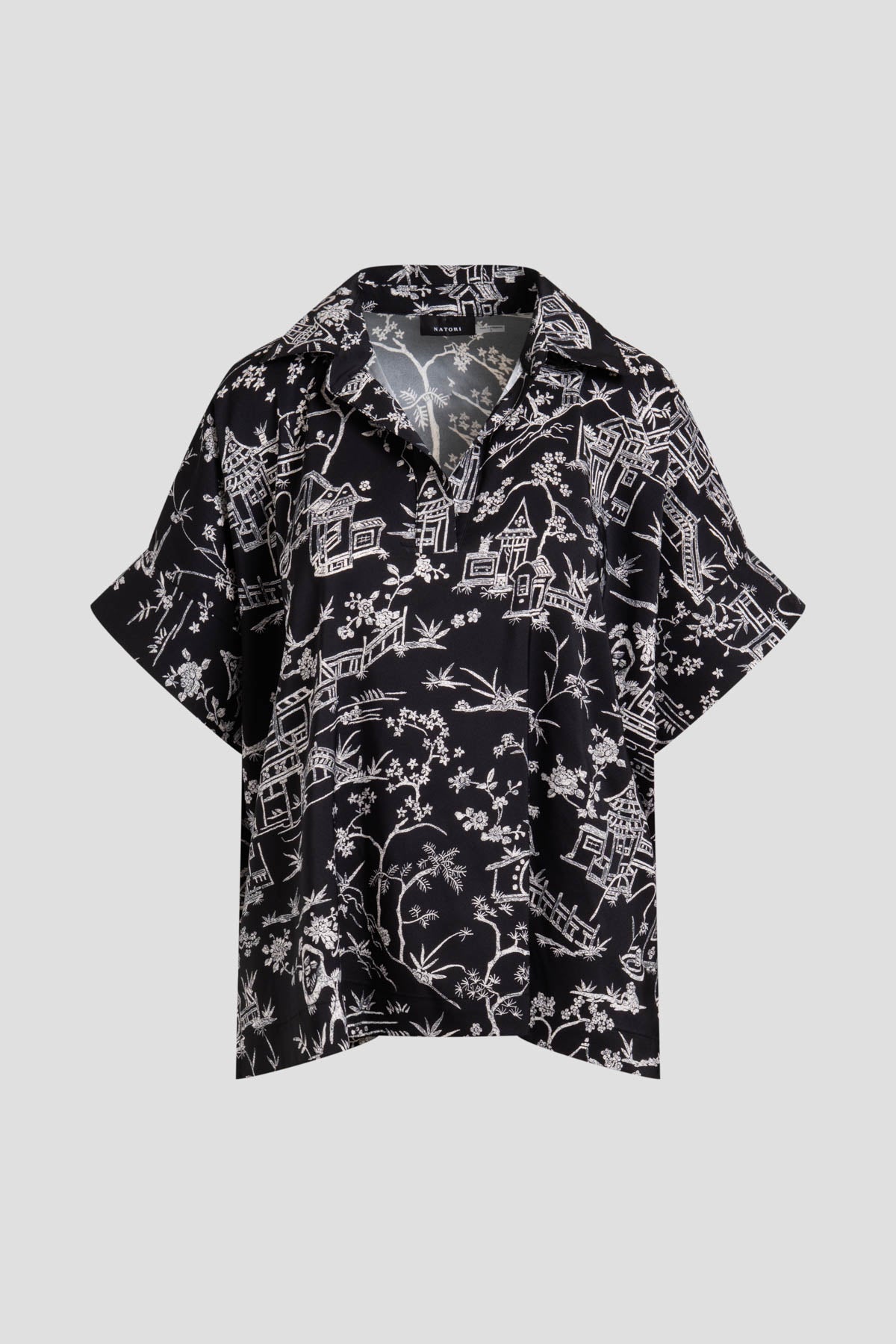 Toile Printed Satin Top Black Natori