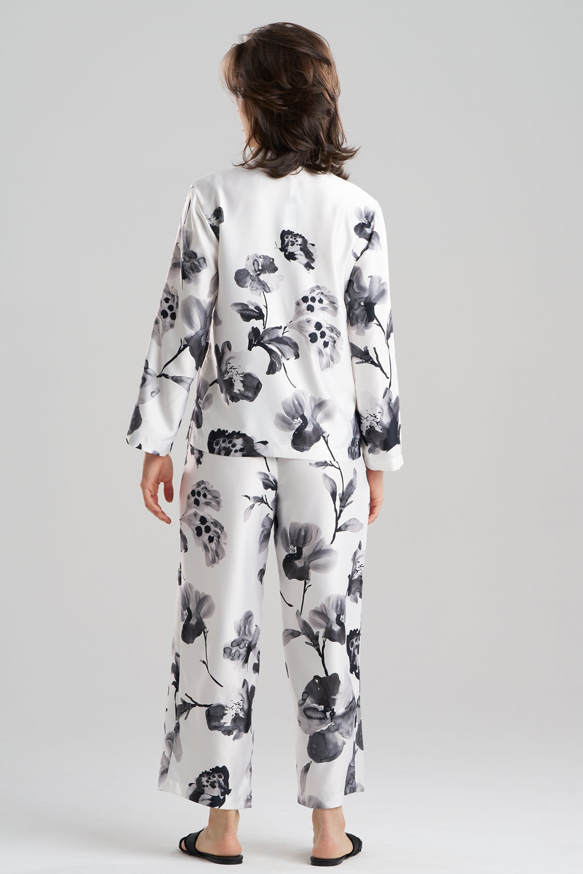 Aurelia Charmeuse Notch PJ Set Warm White Natori