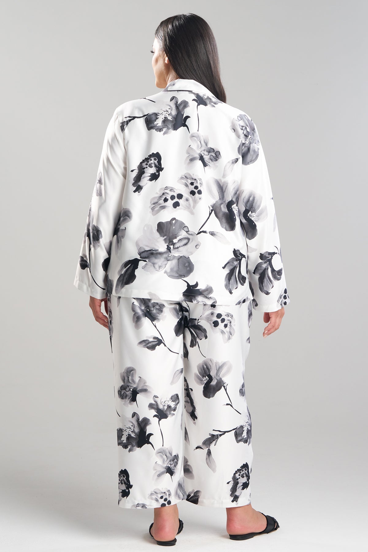 Aurelia Charmeuse Notch PJ Set Warm White Natori
