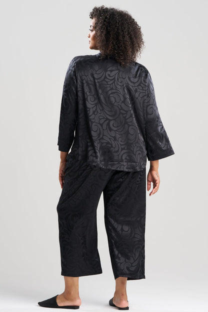 Scroll Satin Jacquard Long Sleeve PJ Black Natori