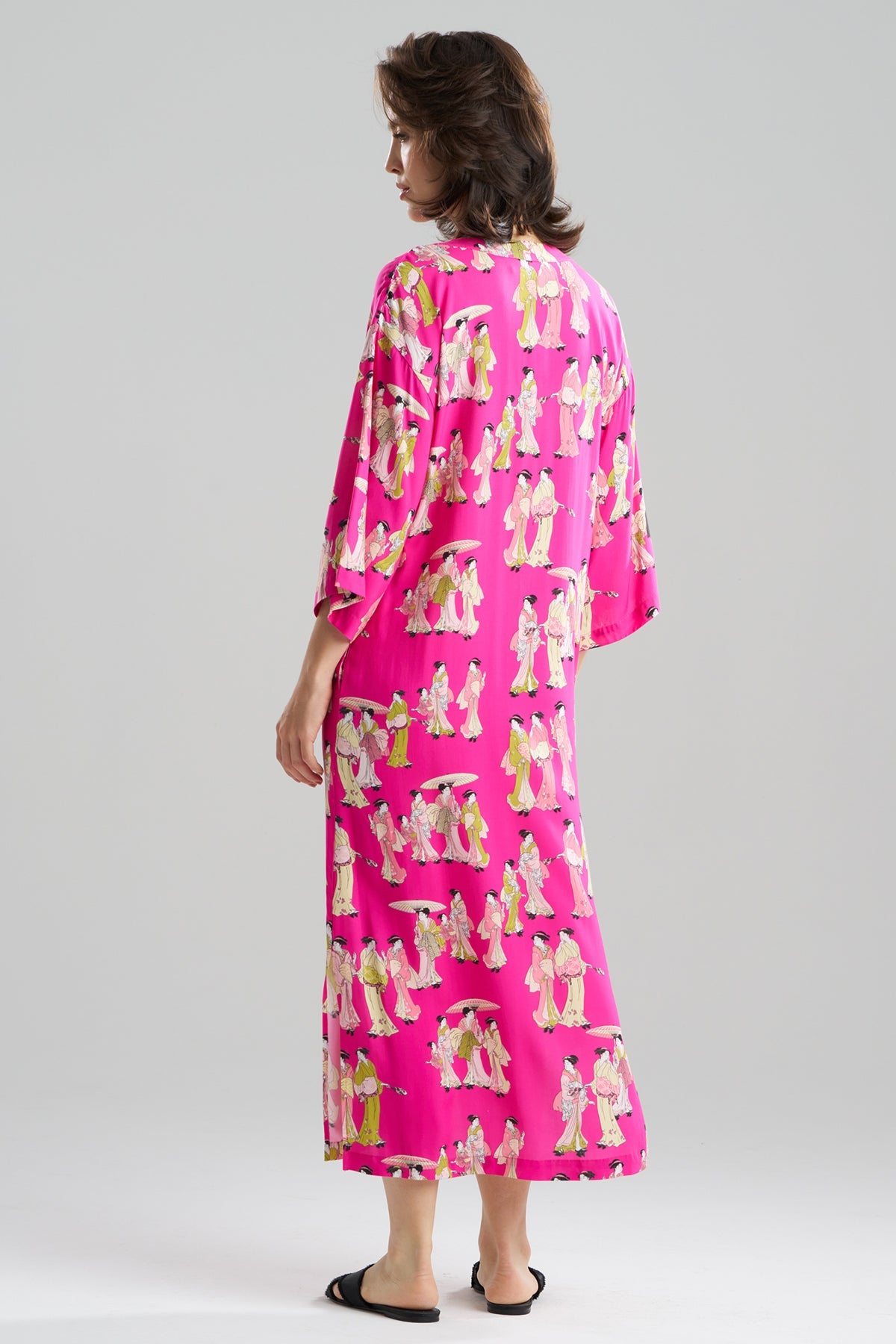 Geisha Challis Mandarin Caftan Pink Natori