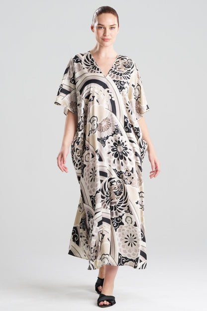 Medallion V-Neck Caftan Black Natori
