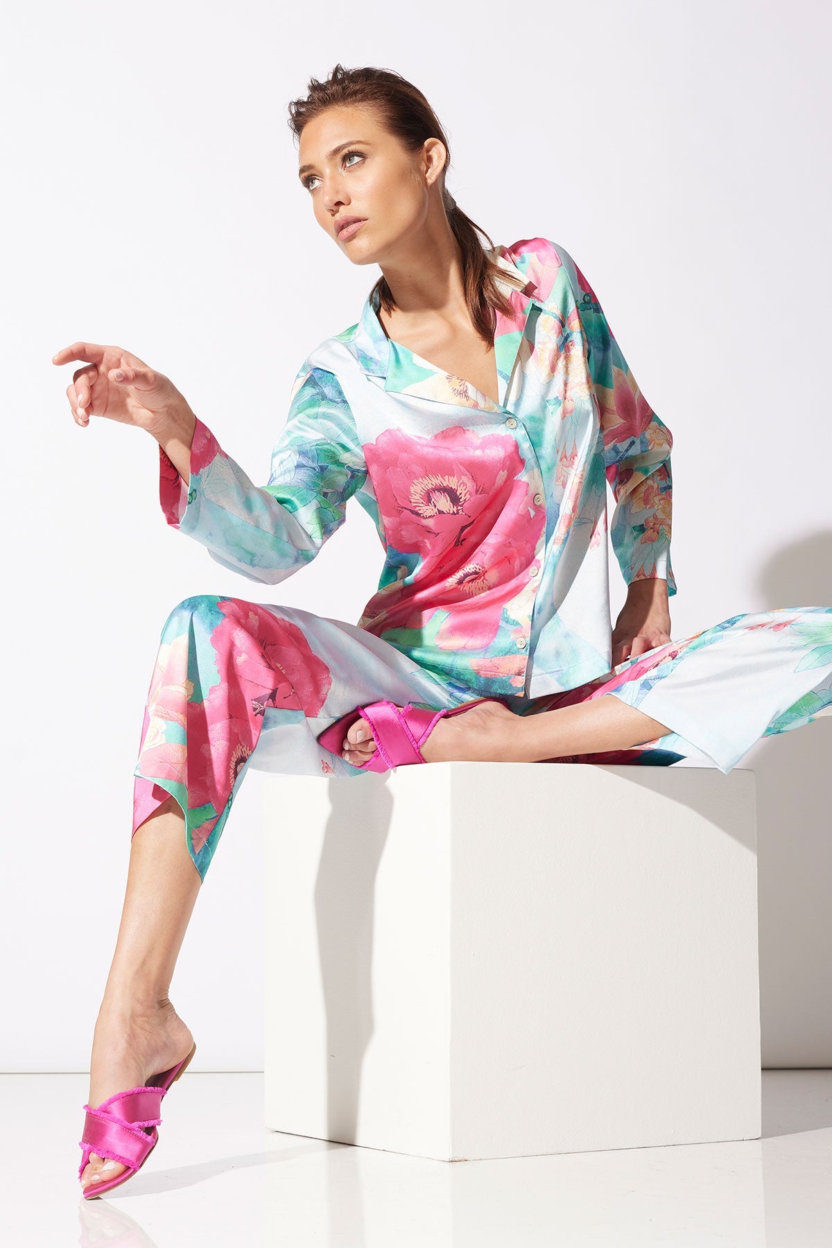 Floral Garden Notch PJ Blue Multi Natori