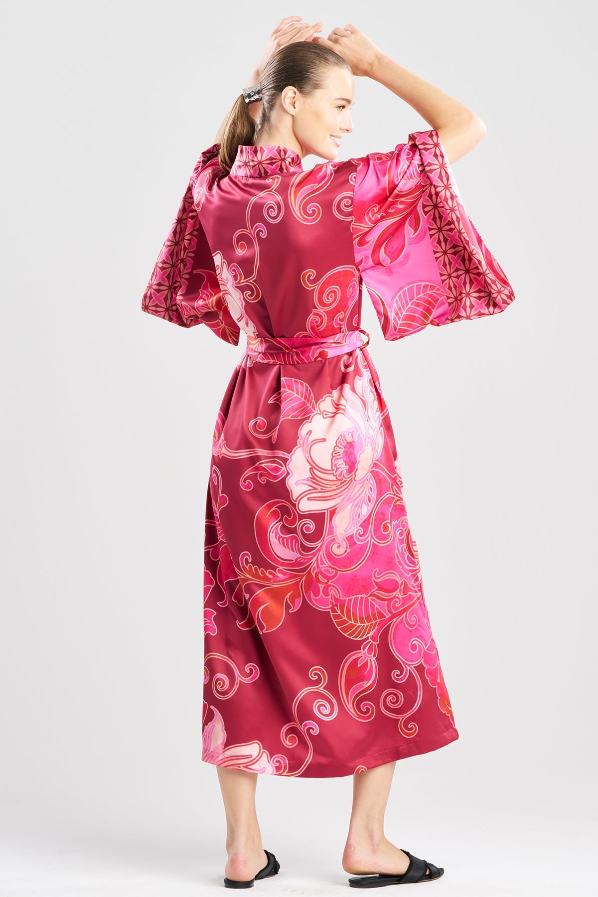 Deco Printed Charmeuse Kimono Robe Red Natori