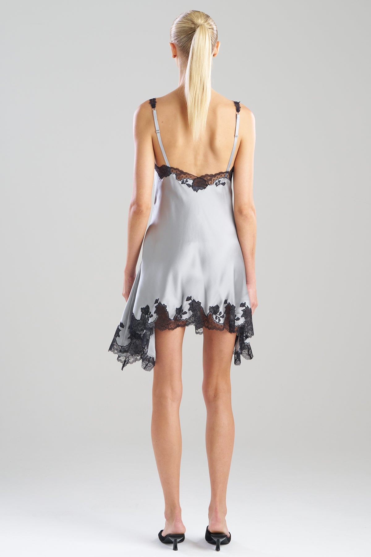 Lolita Lace V-Neck Silk Chemise Silver/Black Natori