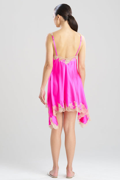 Lolita Lace V-Neck Silk Chemise Fiesta Pink/Nude Natori