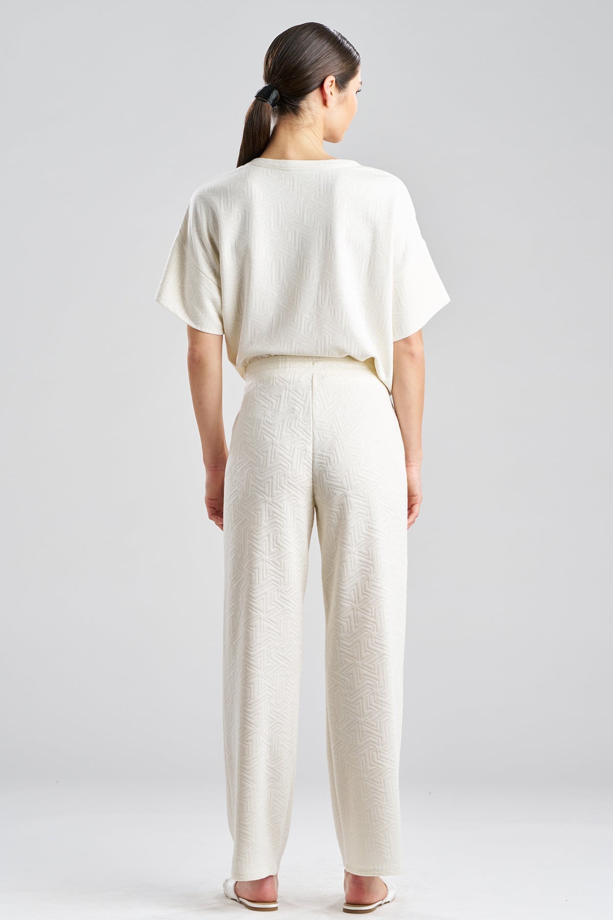 Quilted Geo Knit Jacquard Straight Leg Pants White Opal Natori