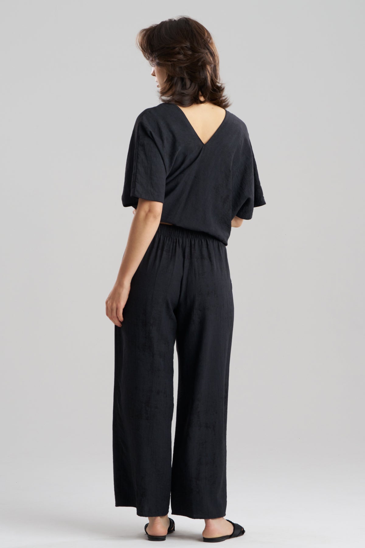 Terra Foil Crinkle Pants Black Natori