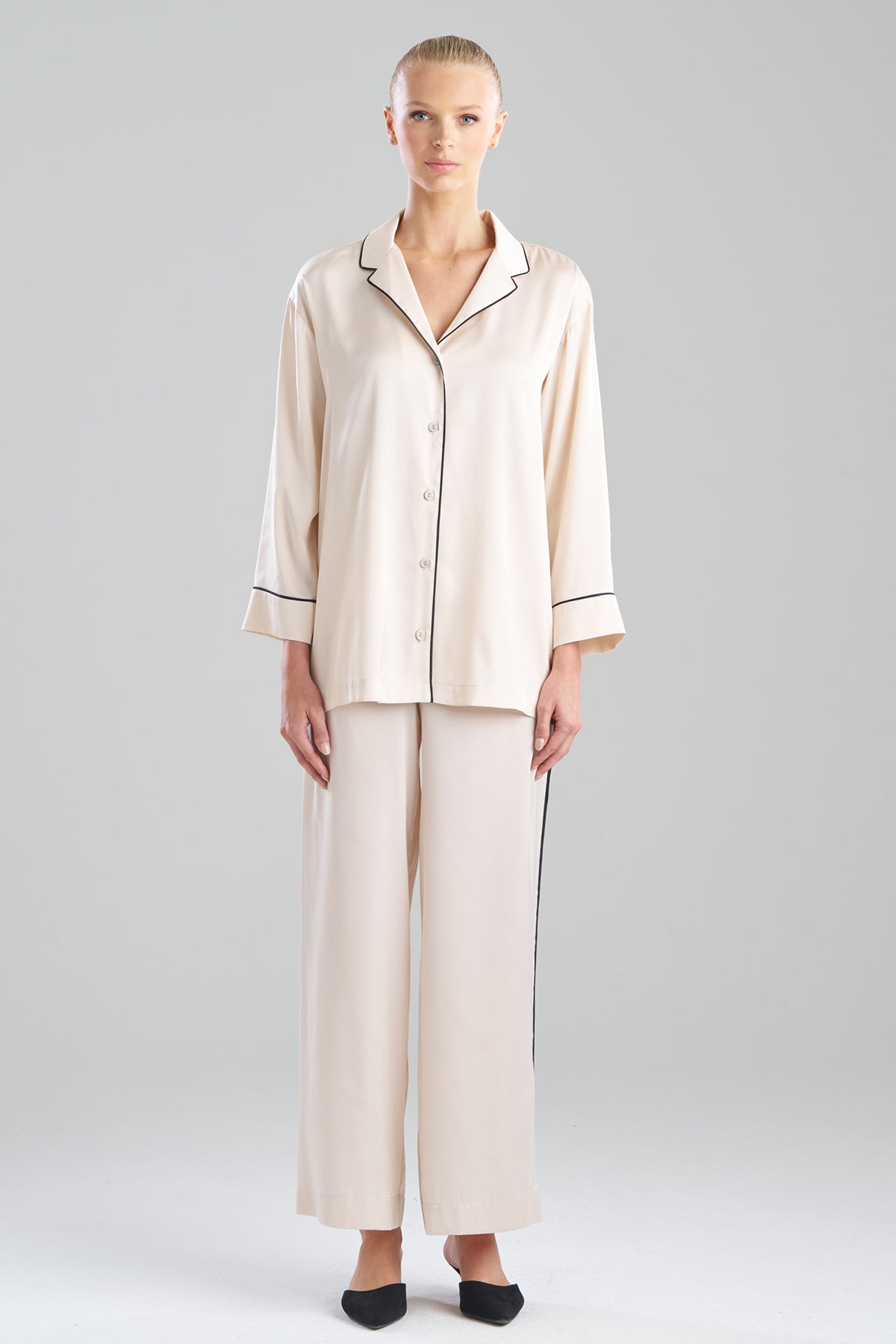 Satin Essentials Oversized Notch Shirt Wheat Natori