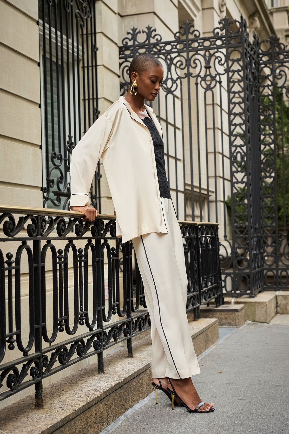 Satin Essentials Oversized Notch Shirt Wheat Natori