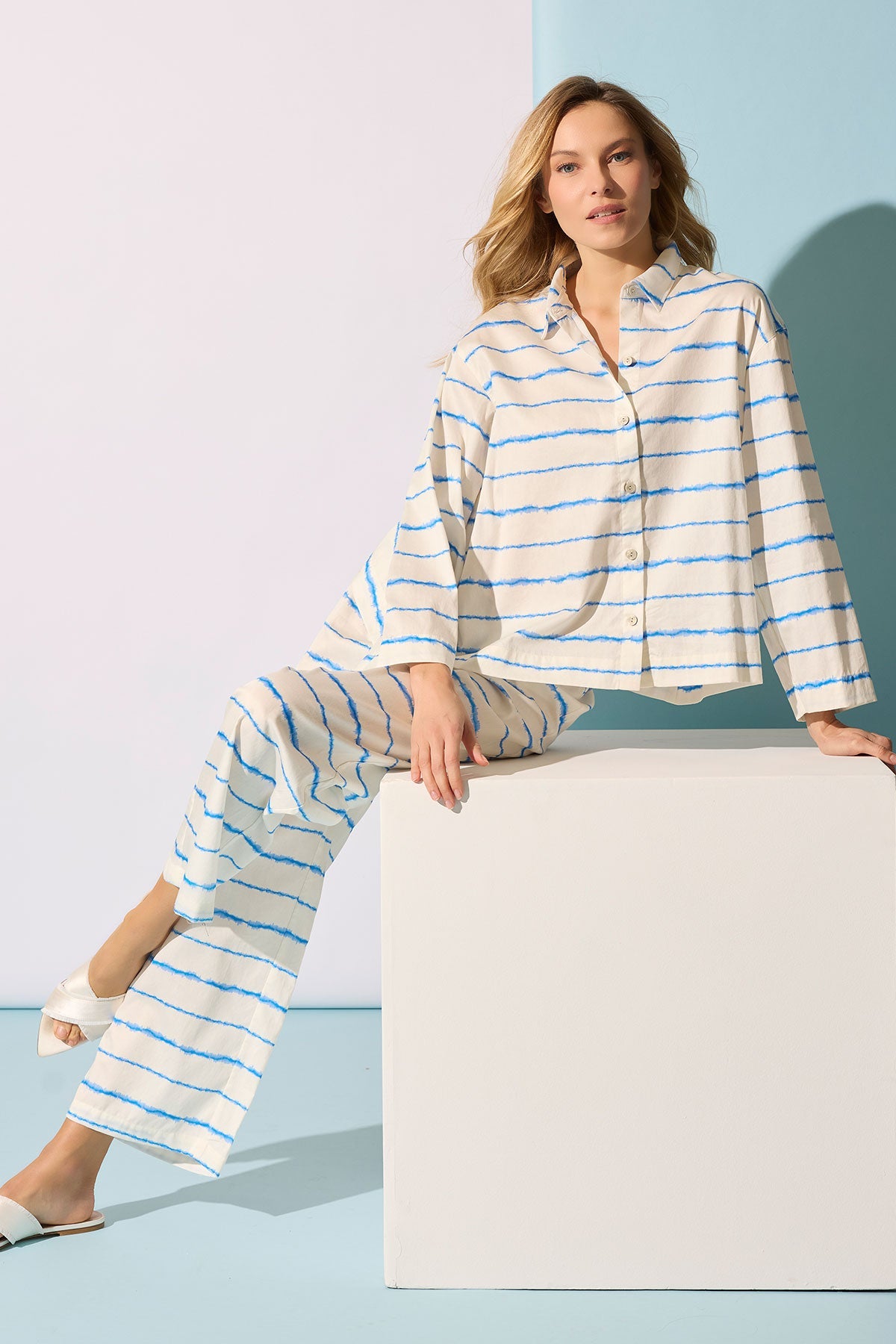 Shibori Cotton Sateen Notch PJ White Blue Combo Natori