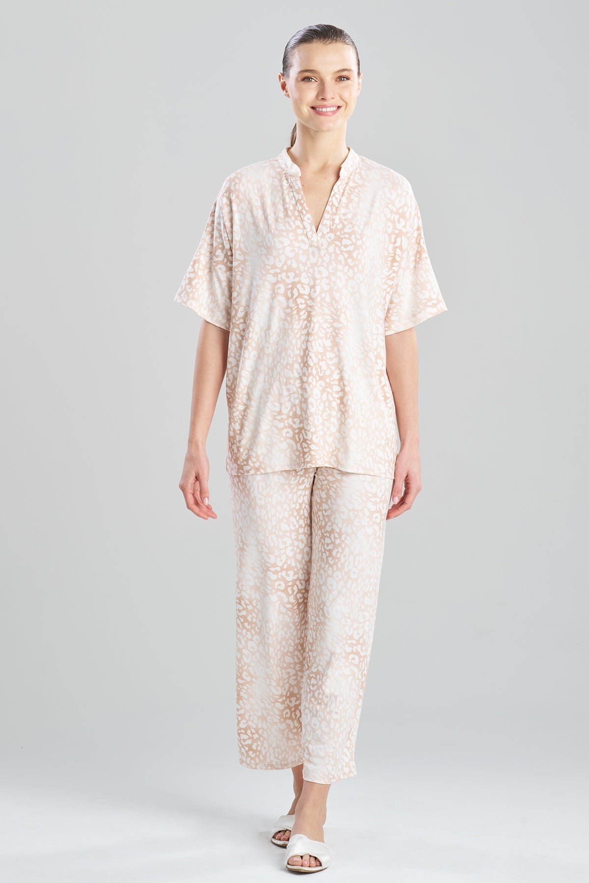 Misty Leopard Cozy Knit PJ Pink Mist Natori