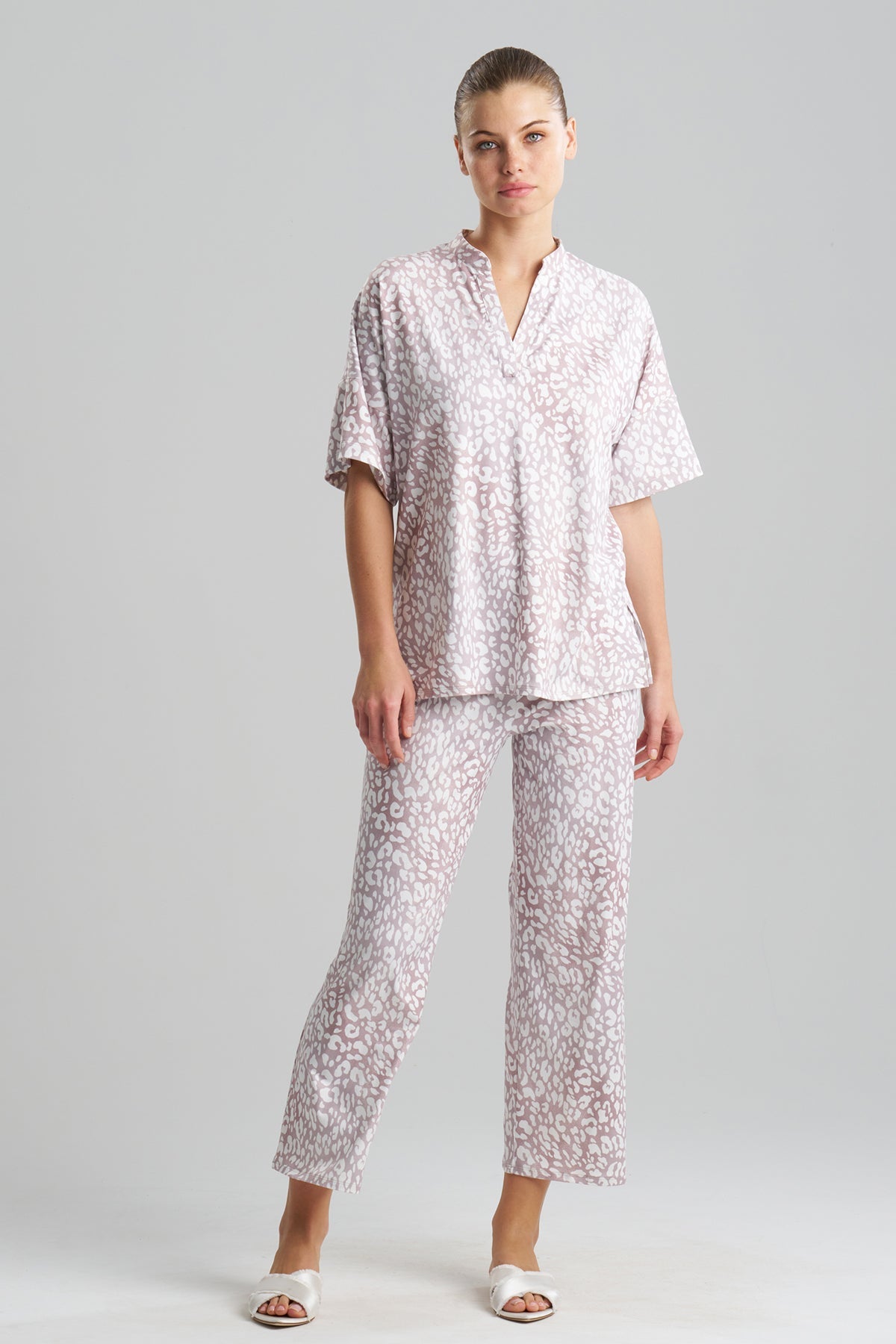 Misty Leopard Cozy Knit PJ Velvet Mink Natori