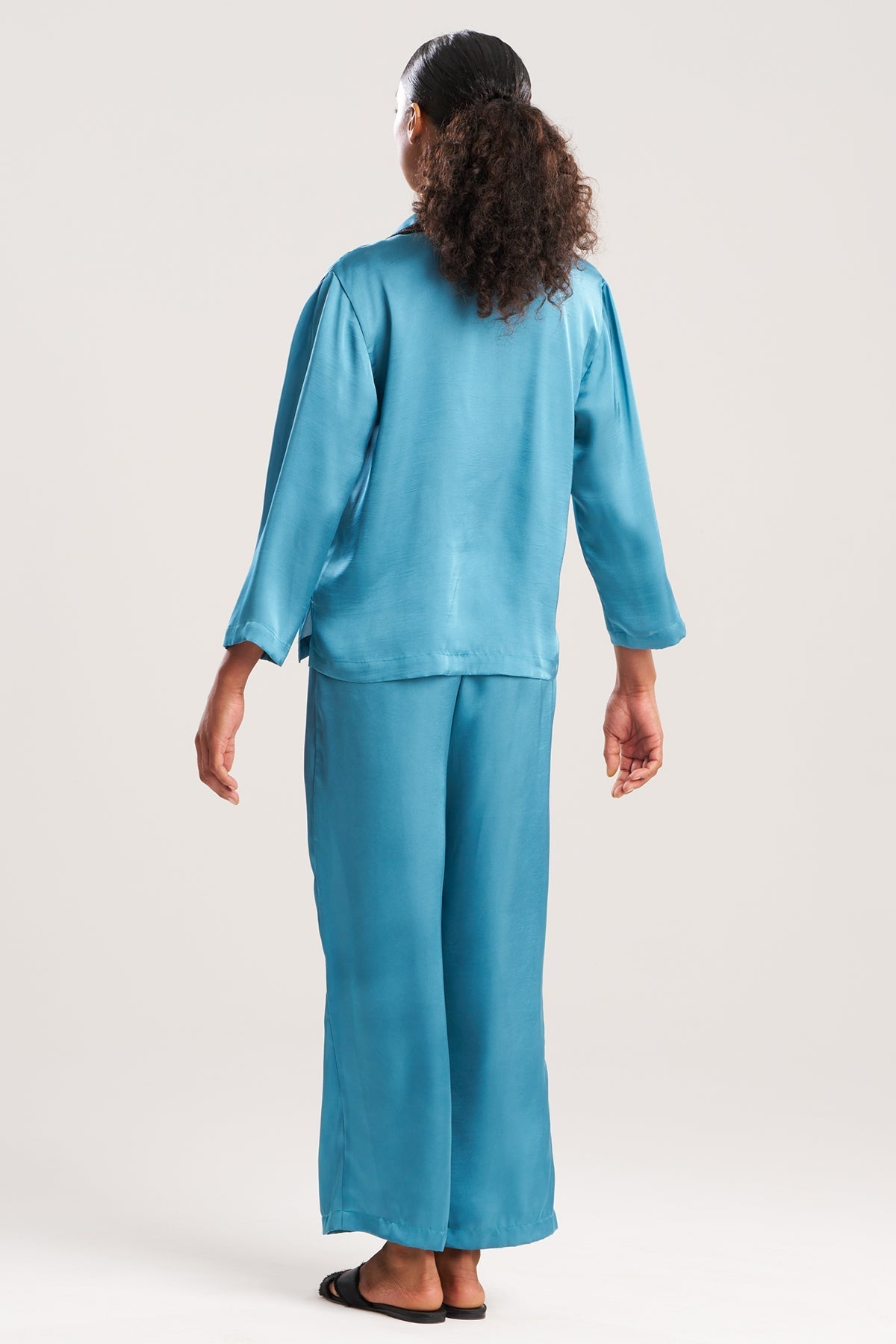 Ashley Icon Notch Lace PJ Blue Shadow Natori