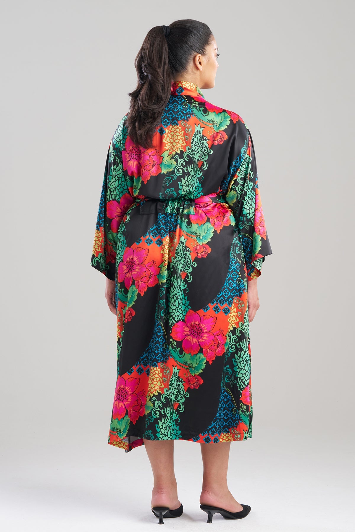 Harvest Printed Satin Robe Harvest Black Natori