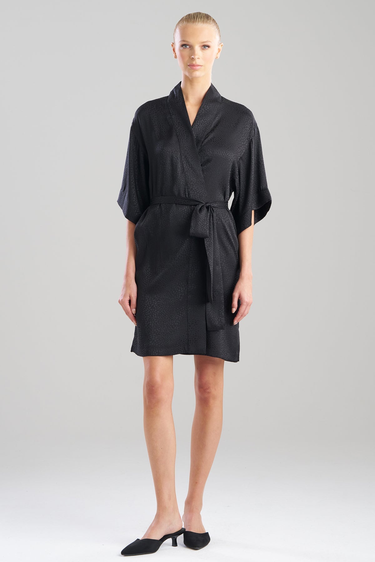 Wilderness Satin Jacquard Wrap Wilderness Black Natori