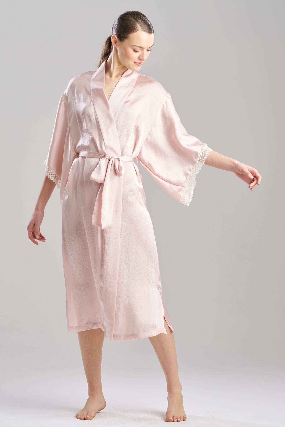 Ashley Icon Lace Robe Shell Pink Natori