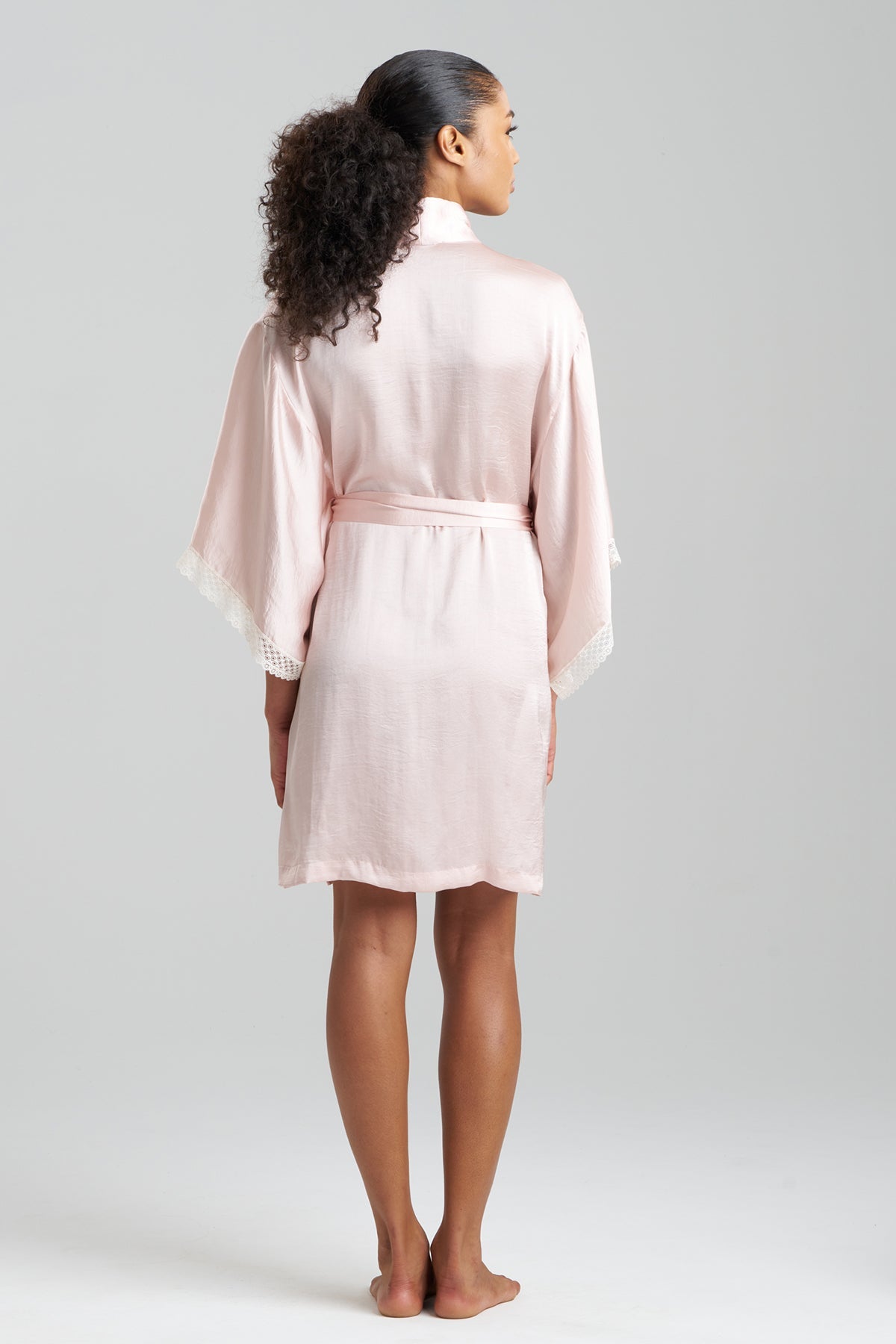 Ashley Icon Lace Wrap Shell Pink Natori