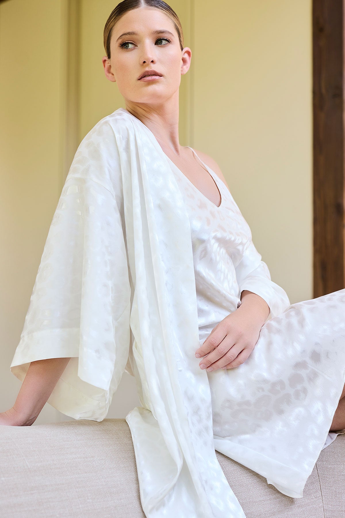 Buy Decadence Robe in Warm White Online Warm White Natori