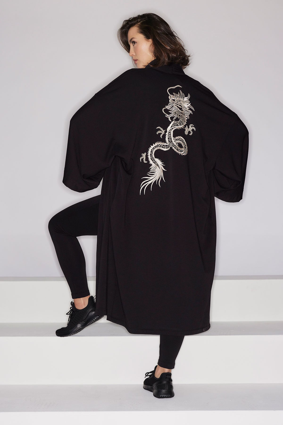 Cocoon Brushed French Terry Dragon Embroidered Robe Black Natori