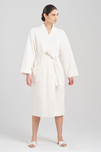 Buy Quilted Infinity Jacquard Robe in Cream Online Cream Natori