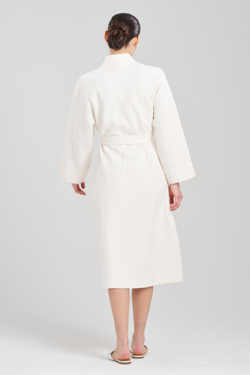 Buy Quilted Infinity Jacquard Robe in Cream Online Cream Natori