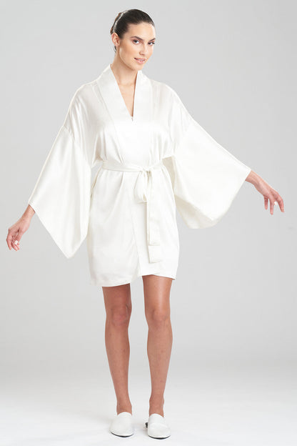 Buy Key Essentials Silk Wrap in Warm White Online Warm White Natori