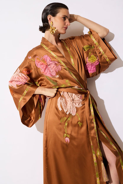 Couture Brushstroke Embroidered Silk Robe Gold Rush Natori