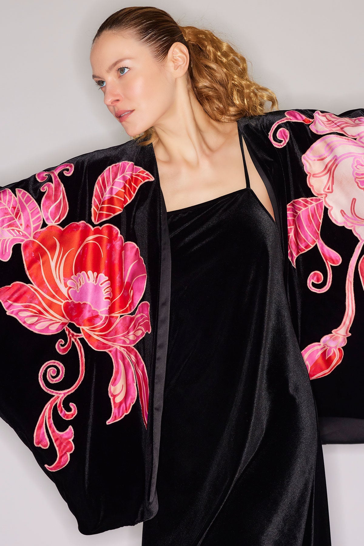 Natalie Velvet Appliqued Cocoon Cardigan Black Natori