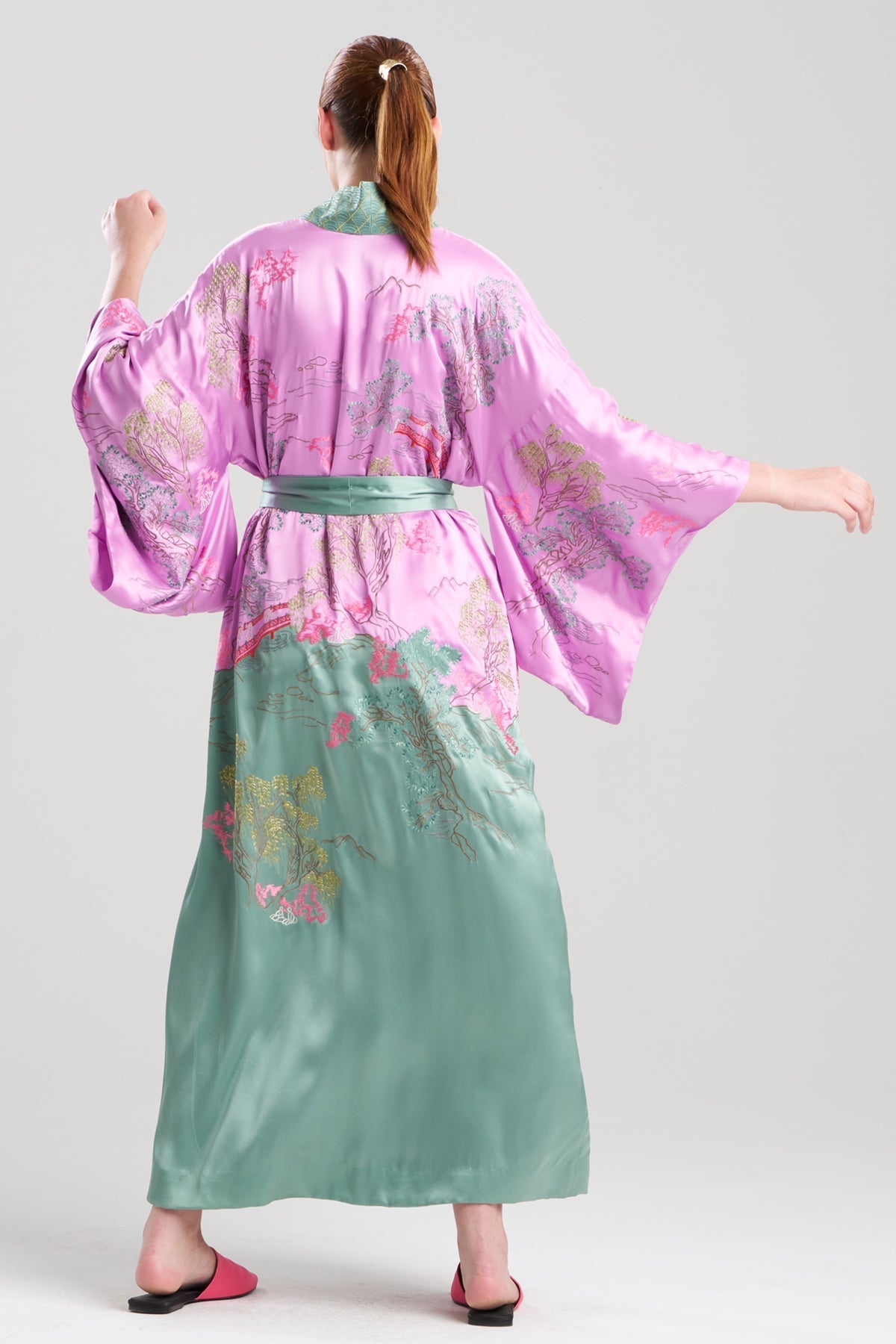 Couture Nara Embellished Drop Sleeve Silk Robe Lilac Rose Natori