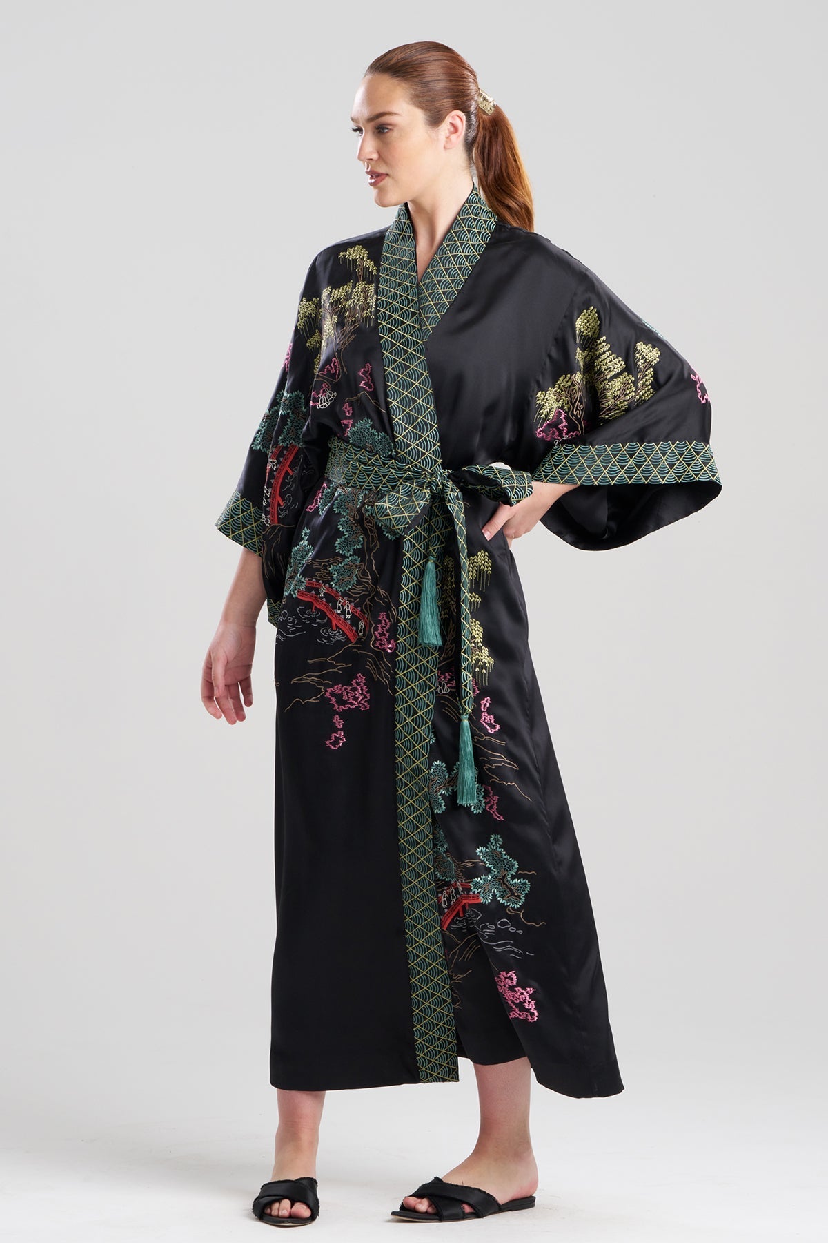 Couture Nara Silk Robe Black Multi Natori