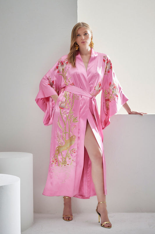 Couture Lotus Embroidered Silk Robe Ice Pink Natori