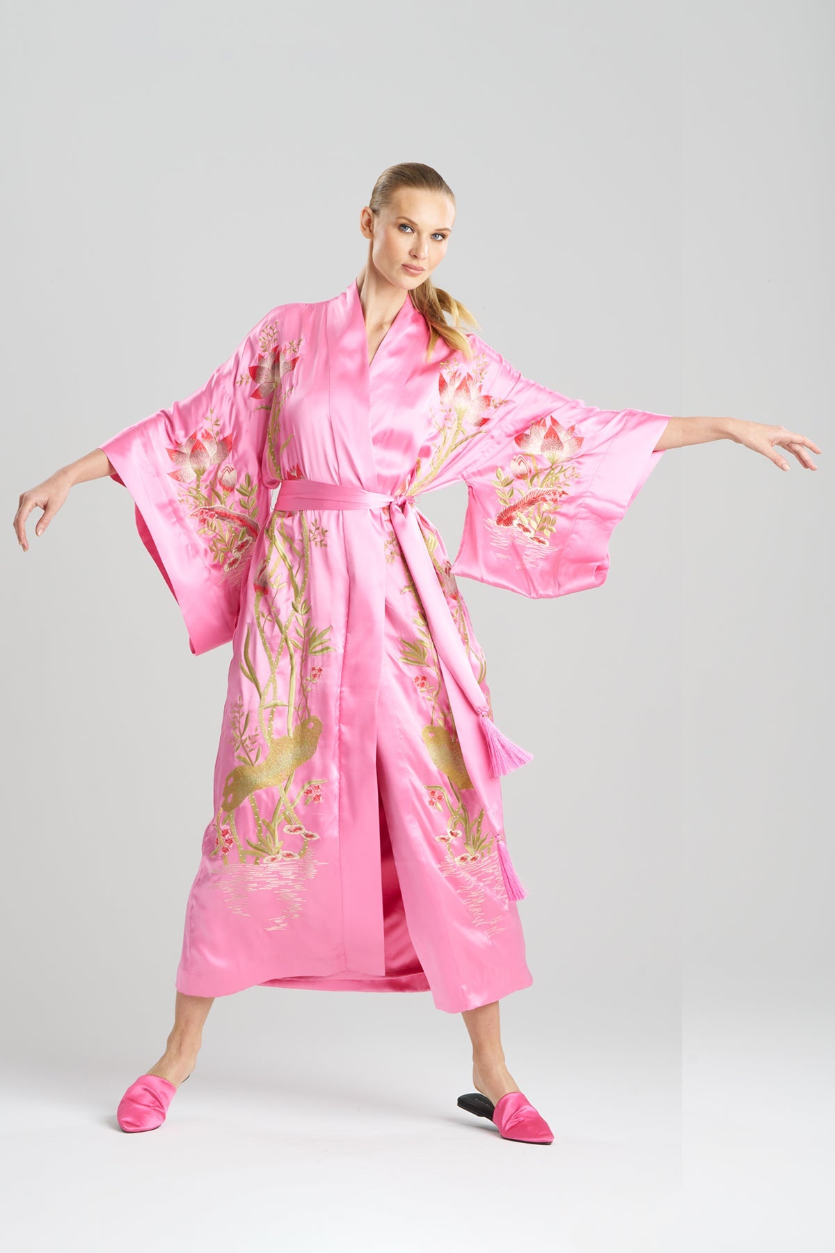 Couture Lotus Embroidered Silk Robe Ice Pink Natori