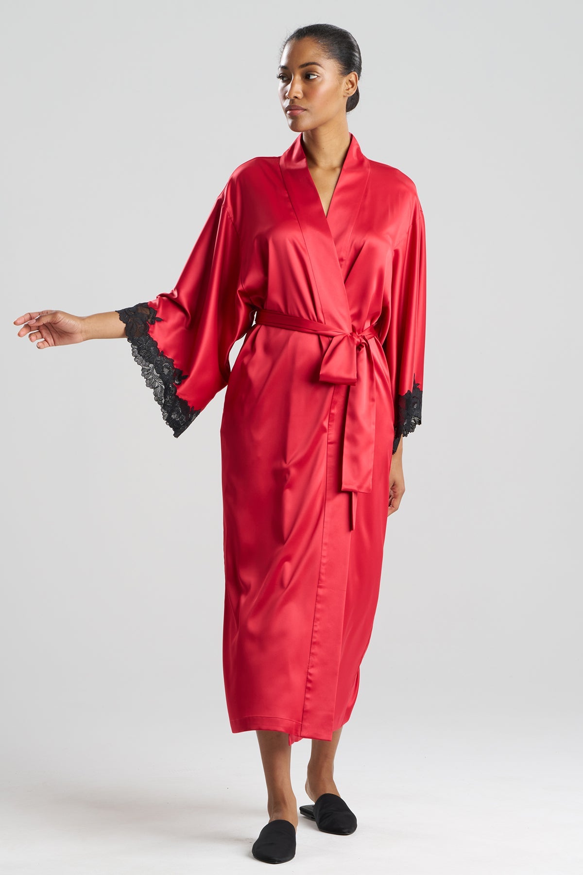 Peony Glamour Robe Brocade Red Natori