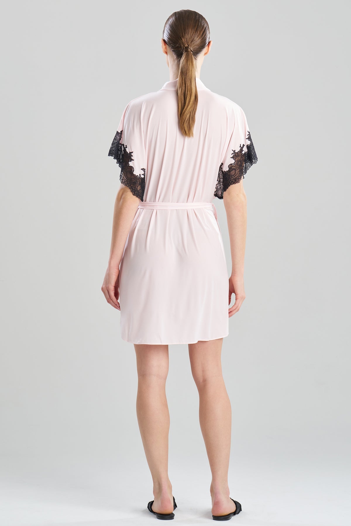 Enchant Short Wrap Pink/Black Natori