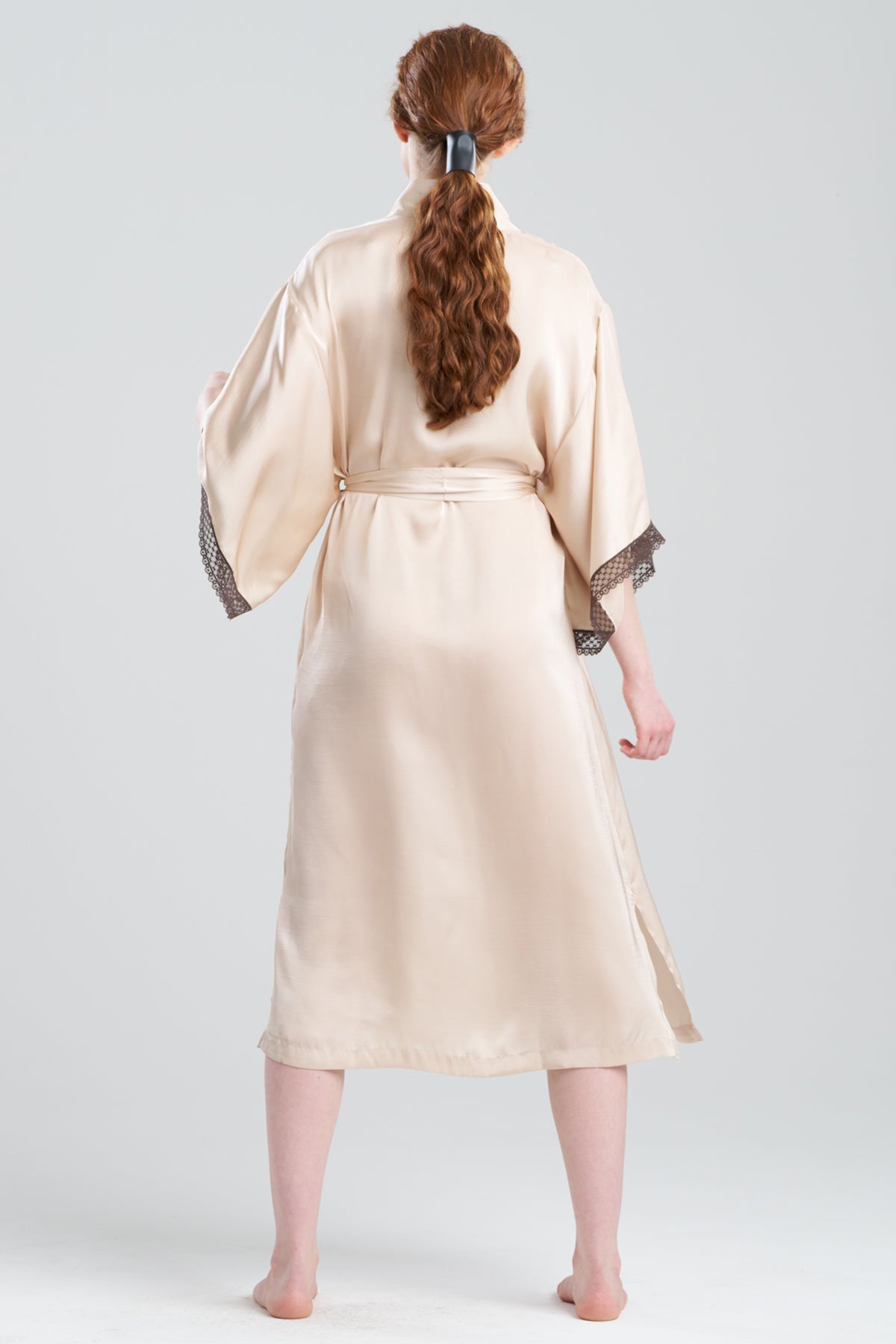 Ashley Icon Lace Robe Cream Natori