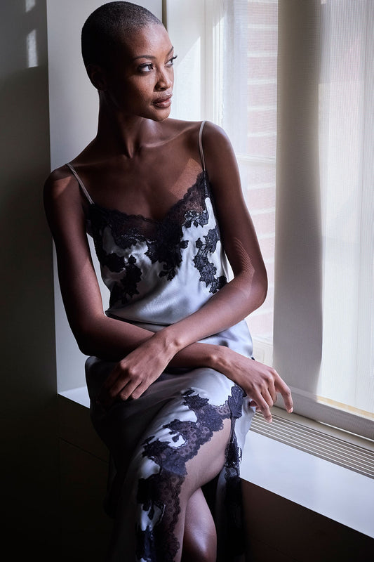 Lolita Lace Slit Silk Slip Dress Silver/Black Natori