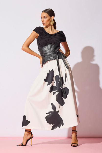 Feather Lightweight Knit Criss Cross Top Black Natori