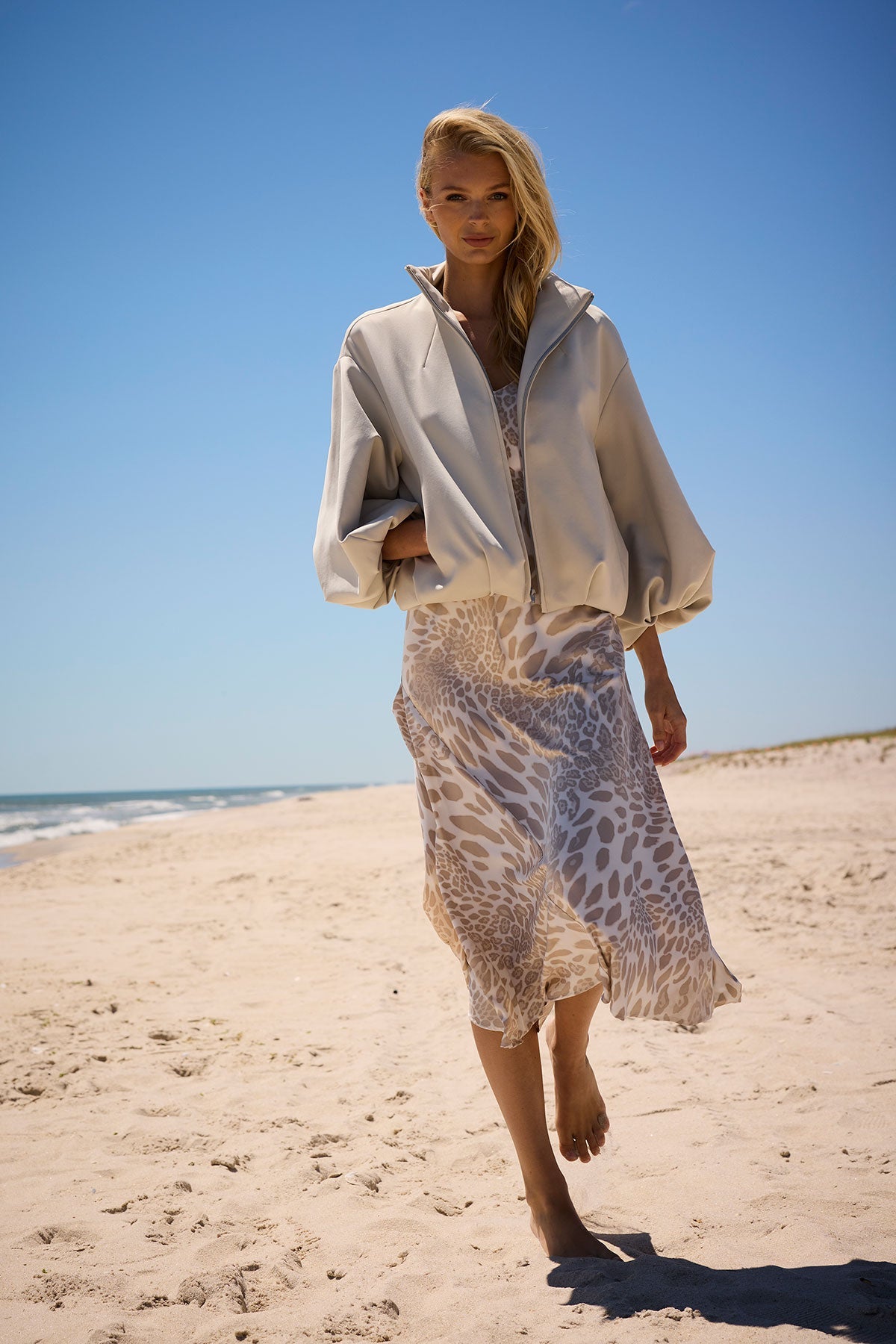 Techno Crepe Bomber Jacket Pearl Natori
