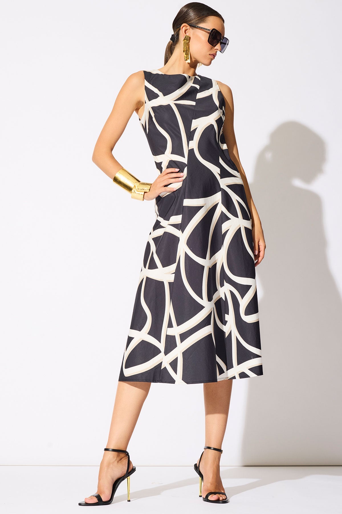 Spiral Cotton Taffeta Asymmetric Seam Dress Black/White Natori