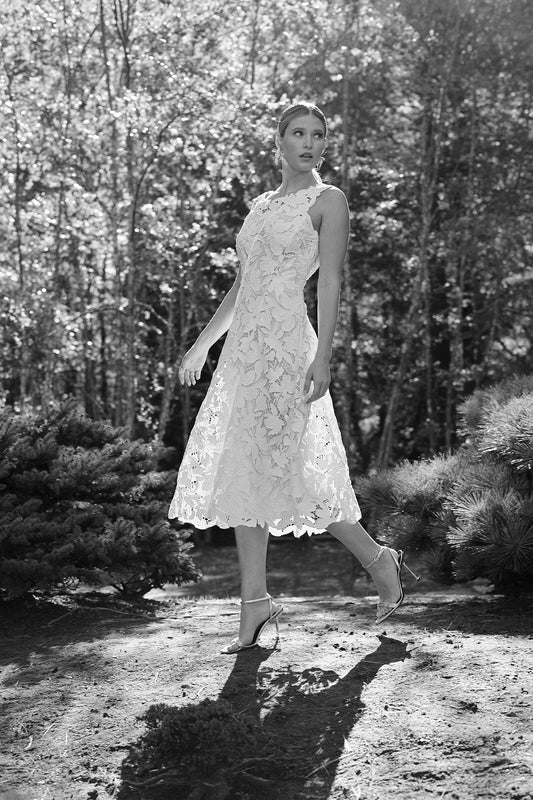 Peony Floral Lace Asymmetric Seam Dress White Natori
