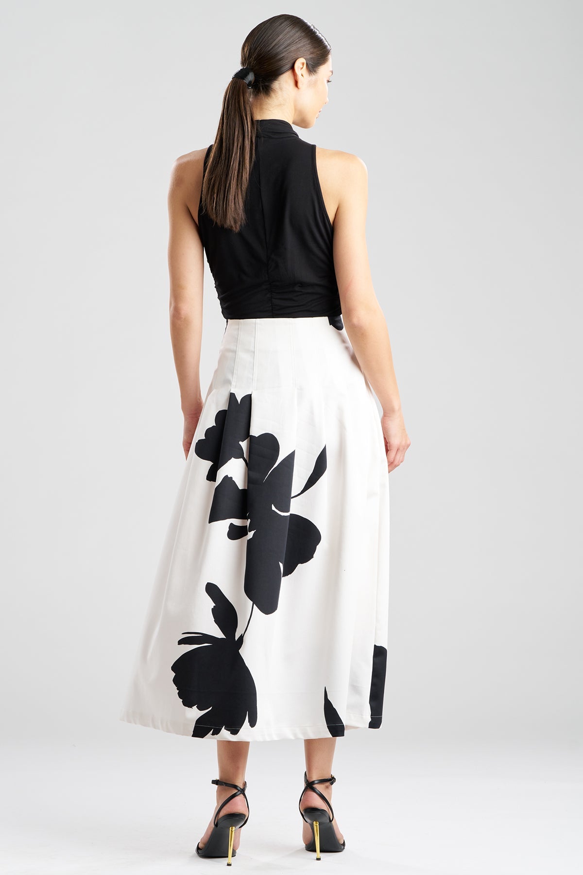 Peony Cotton Chino Pleated Skirt Warm White Natori